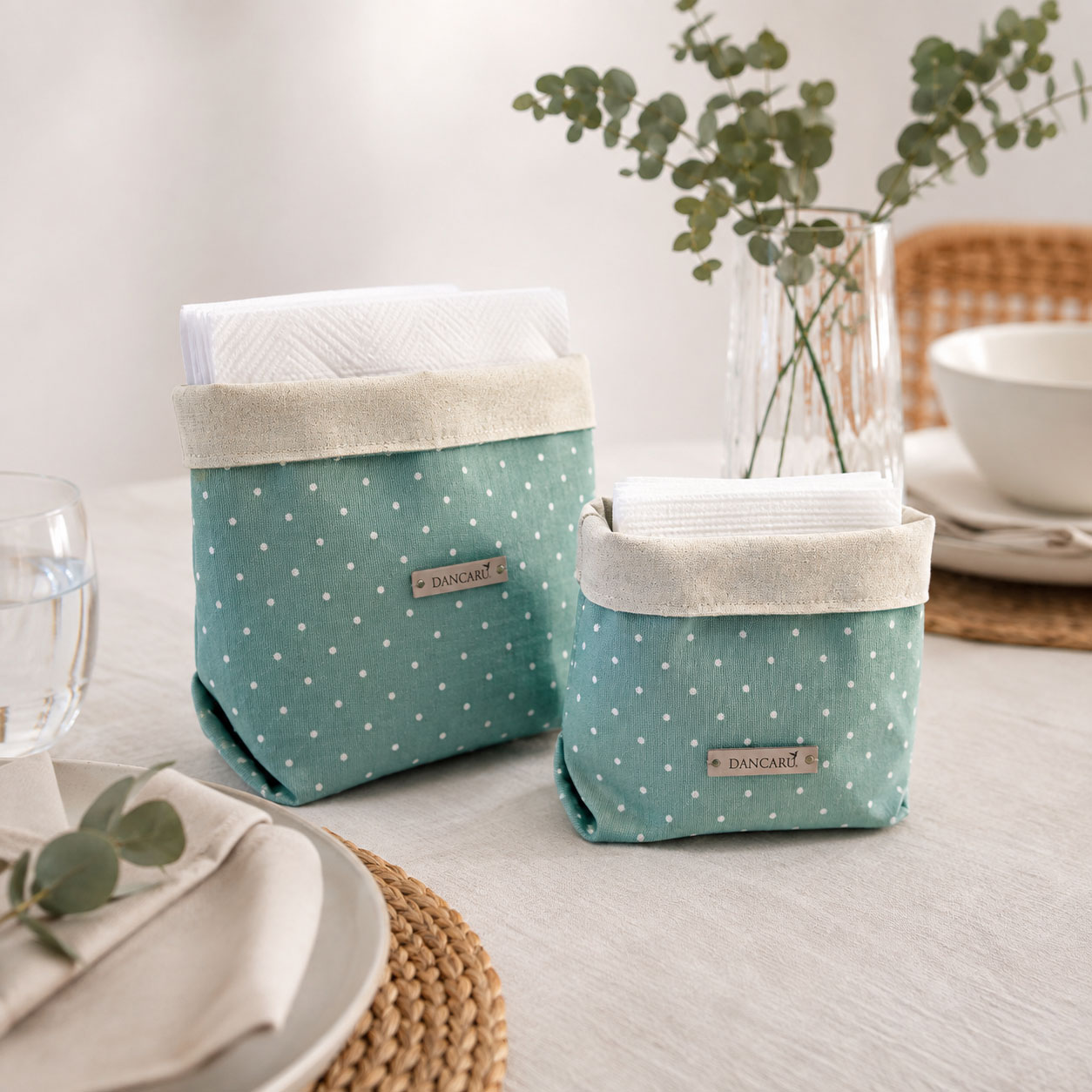 Set de dos servilleteros de tela Vintage verde agua con lunares blancos DANCARÚ
